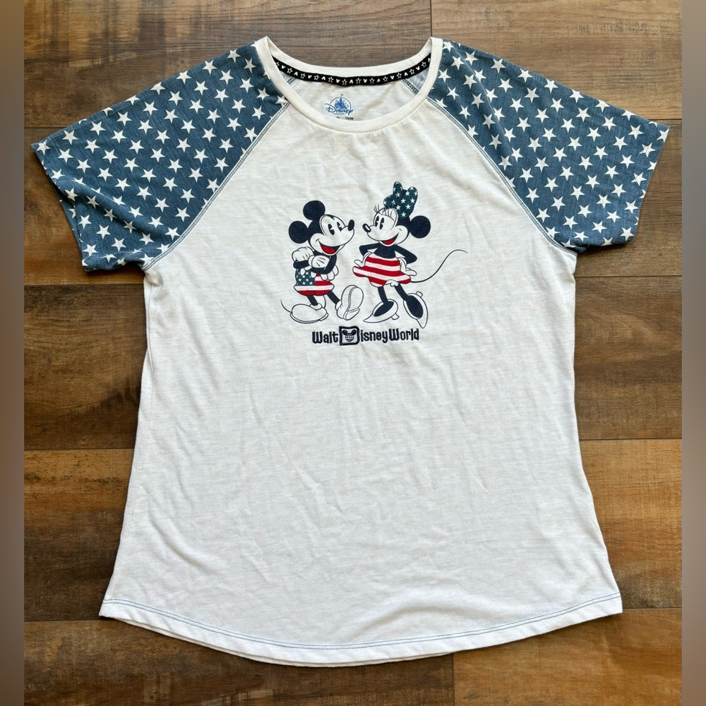 Disney World Mickey Minnie 4th of July Short Sleeve Patriotic Tshirt Women’s L